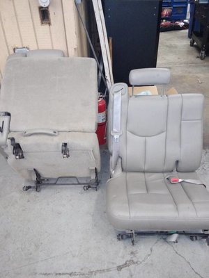 tahoe yukon sub seat2.jpg