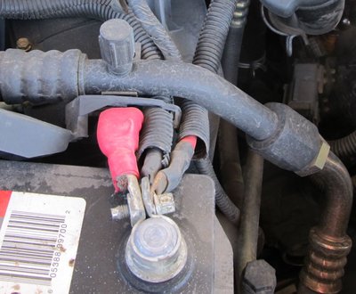 Chinook start battery positive terminal.jpg