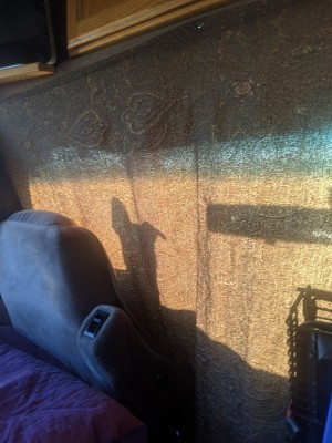 030220cc31ea7986c6bd34f6d41d6374.jpg (827.33 KiB) Viewed 4622 times Didn't take the pic with the intent of showcasing the curtain :)