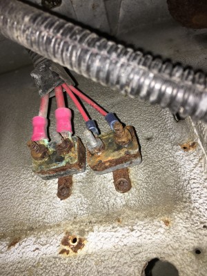 Disconnect breaker