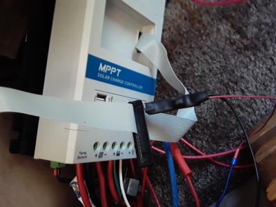 installed optocoupler that taps into pins #1 and #3 of the controller.  The ribbon connects the DS-2 to the controller.
